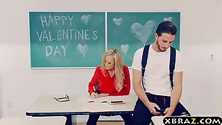 Mature teacher Brandi Honour gets with a young student