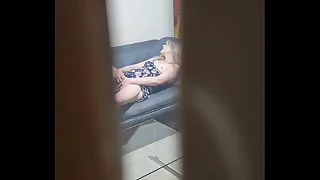 Obstructed my stepmom fingering herself when i came quarters early from my friend&comma;she orgasmed 4 time in 5 min is that normal